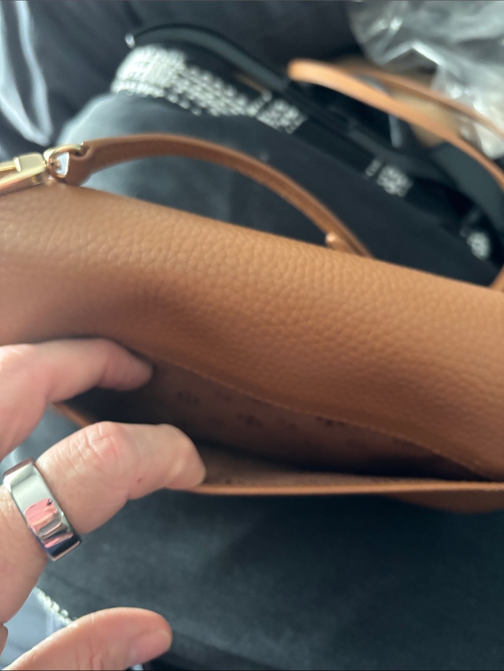 Tory Burch Bombe Flat Wallet Crossbody pebbled leather - Picture 11 of 14
